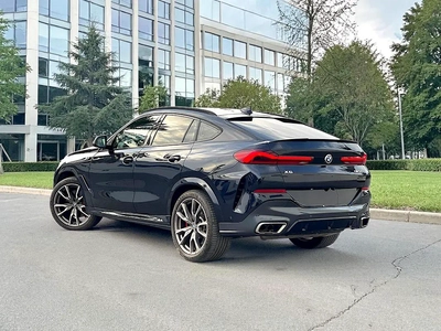 BMW X6 50i M Sport 2022 - Korean Specs - Excellent Condition | Low Milage | under wa-18