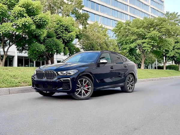 BMW X6 50i M Sport 2022 - Korean Specs - Excellent Condition | Low Milage | under wa