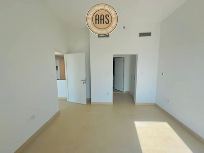 BRAND NEW 2BHK UNFURNISHED FLAT|PAYMENT OPTIONS AVAILABLE|WALKING DISTANCE-11