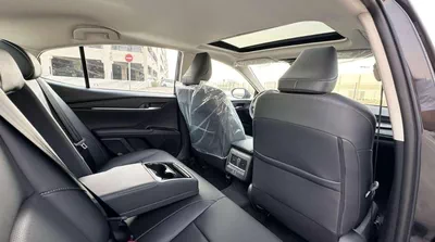 Toyota Camry XLE HEV Luxury 2.0L Chinese Version Automatic High Specs-5
