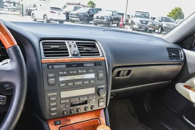 1998 - LEXUS LS400 - SUPER CLEAN  - ONLY 89,000 KM-12
