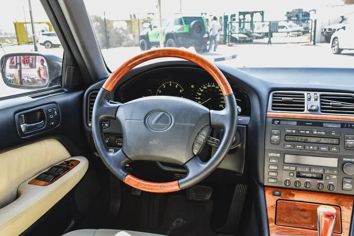 1998 - LEXUS LS400 - SUPER CLEAN  - ONLY 89,000 KM-10-10