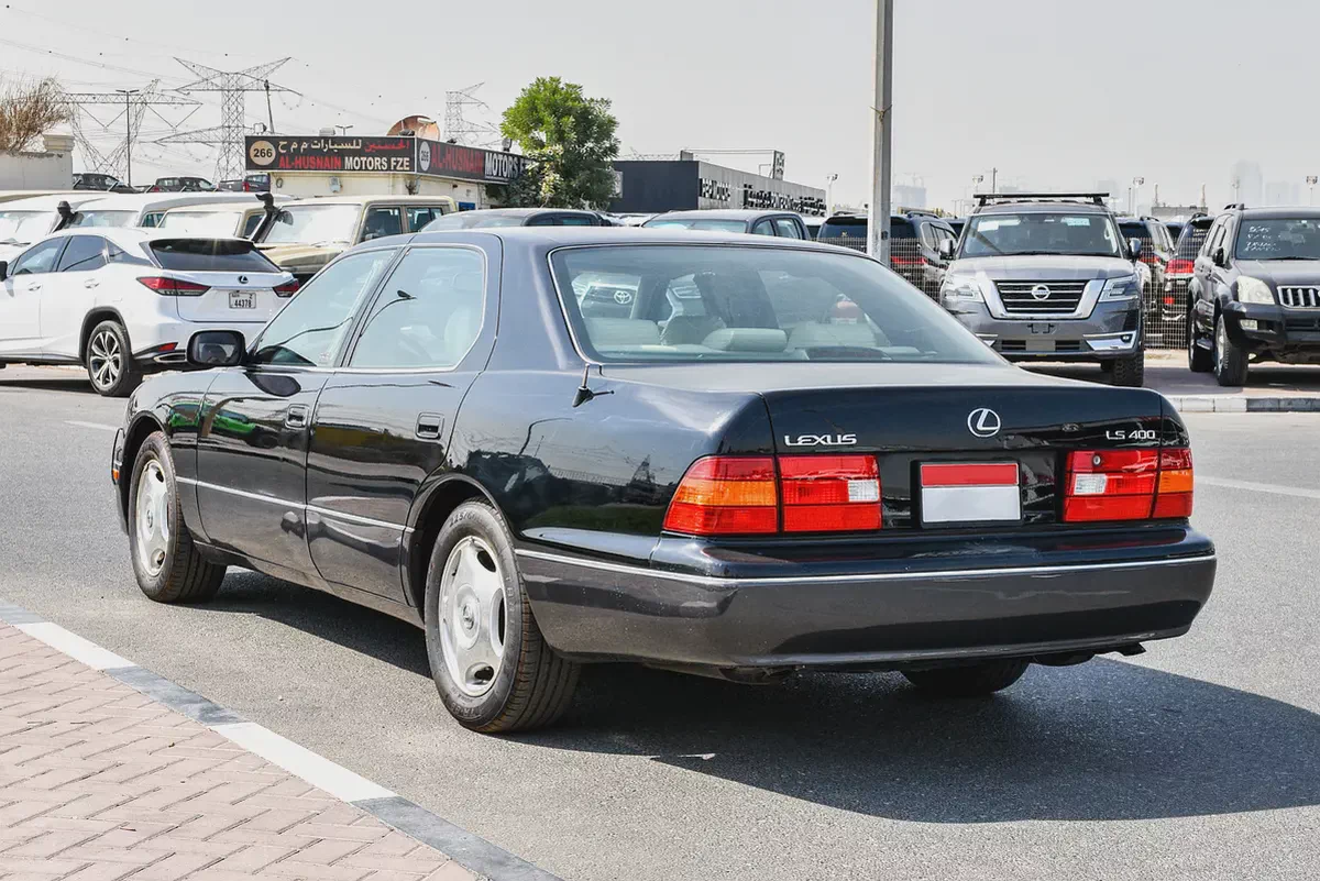 1998 - LEXUS LS400 - SUPER CLEAN  - ONLY 89,000 KM-5-5