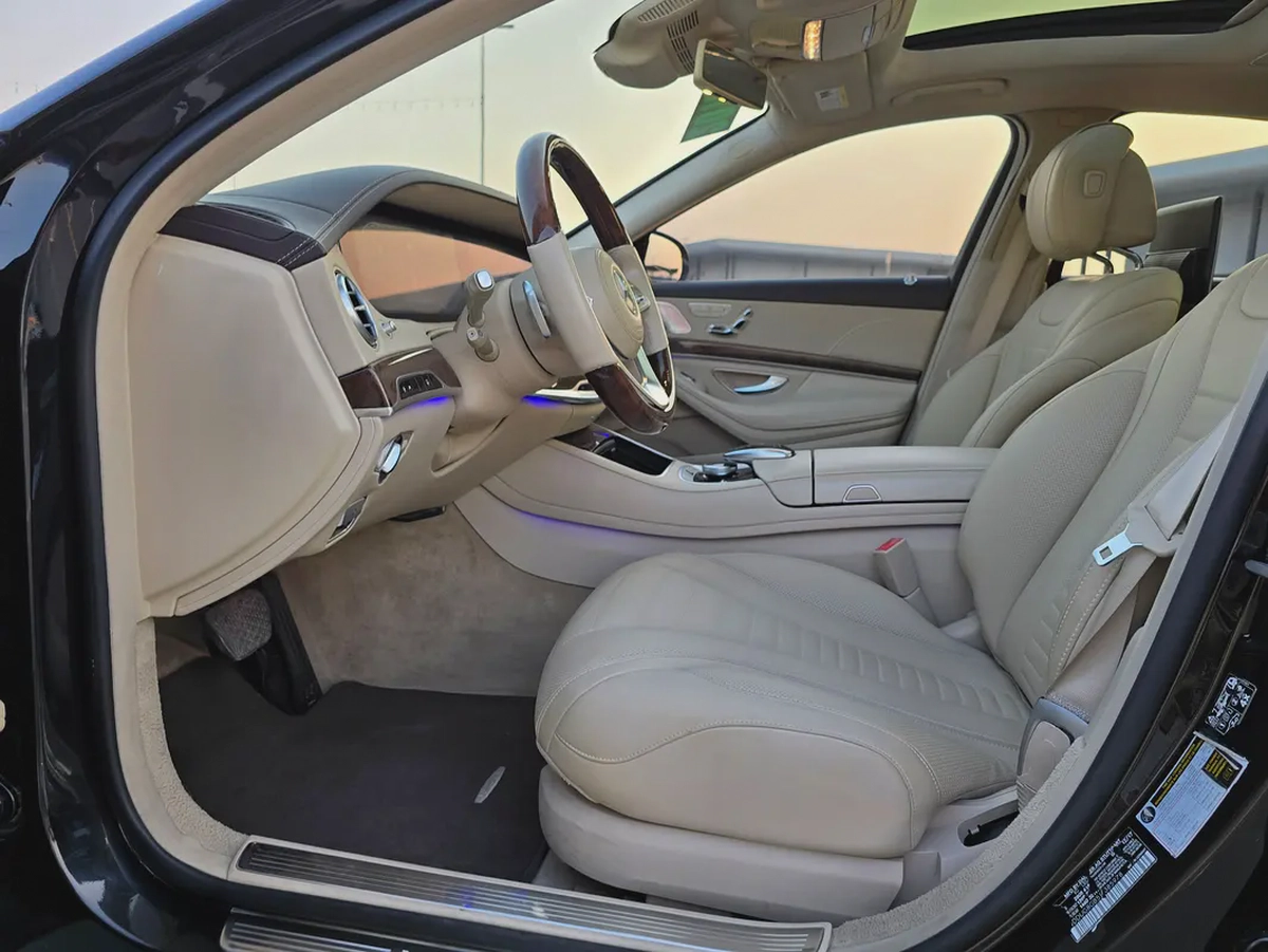 Mercedes-Benz S-Class S 560 2018 - American Specs-11-11