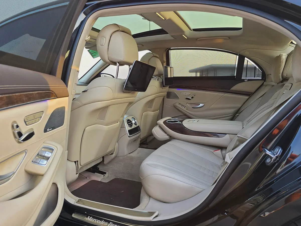 Mercedes-Benz S-Class S 560 2018 - American Specs-13-13