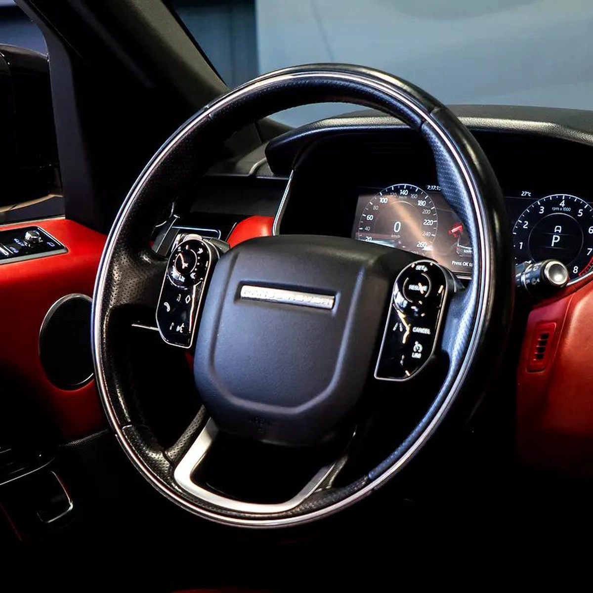 AED 2,490 pm • 0% Downpayment • Range Rover Sport HSE V8 • 1 Year Warranty-4-4