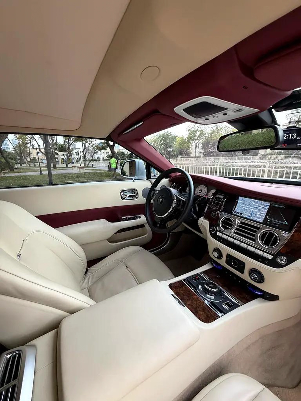 Rolls-Royce Dawn 2018 - Korean Specs - Pristine Condition-8-8