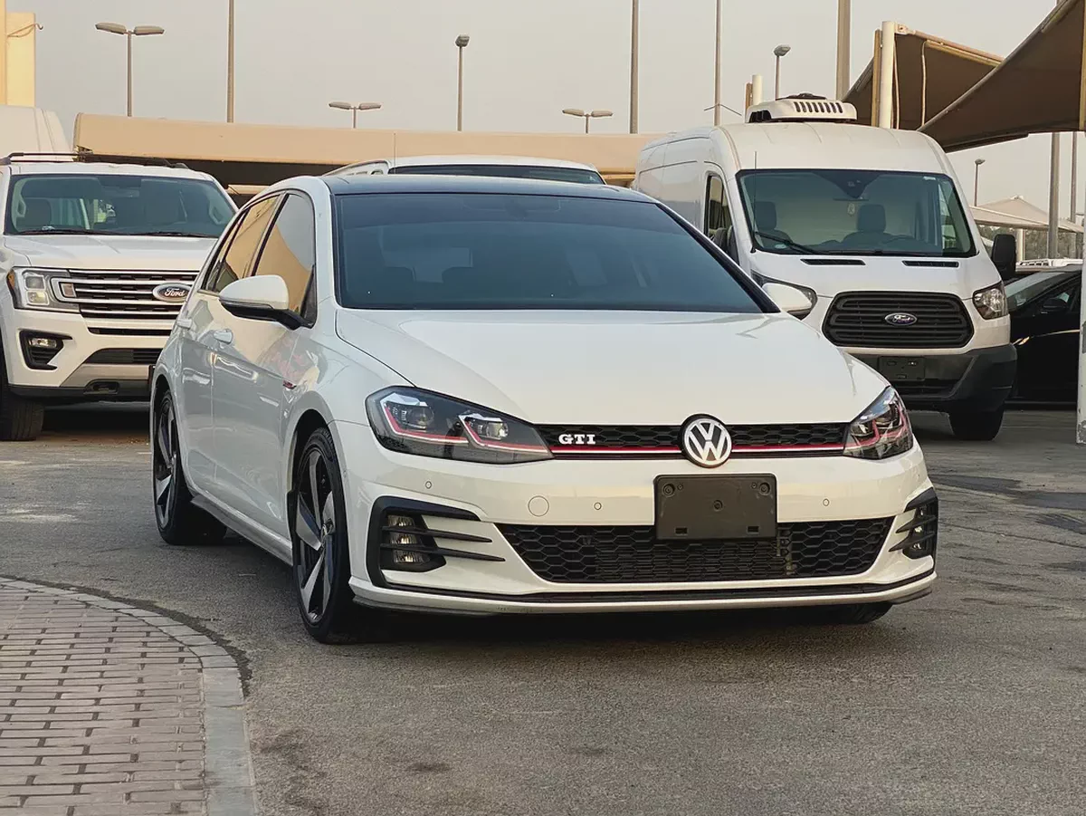 GOLF 2019 GTI  WHITE-5-5