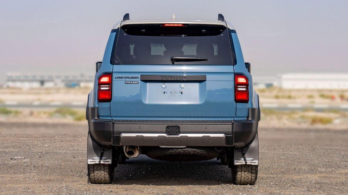 Toyota Prado First Edition-15-15