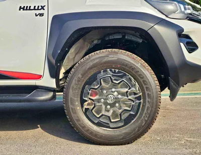 Toyota Hilux GR SPORT WIDE BODY / 4.0L PETROL V6 / OVER FENDER / TRIP TRONIC / 360*CAMERA / DRIVER PWR SEATS WITH-6
