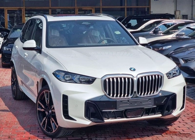 BMW X5 xDrive40i Luxury M Sport Package 3.0L xDrive 40i M Sport Under Warranty & Service 2025 GCC-10