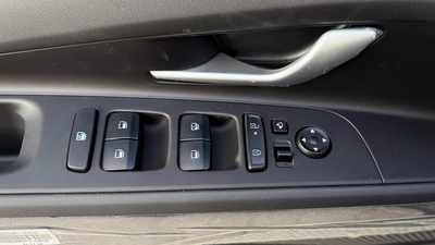 HYUNDAI ELANTRA 1.5 CHINESE SPECS 2025 MODEL FULL OPTION-1