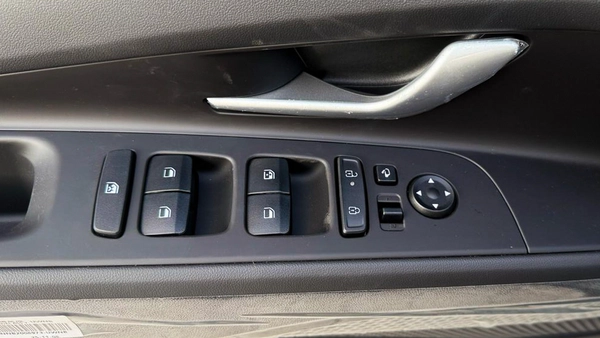 HYUNDAI ELANTRA 1.5 CHINESE SPECS 2025 MODEL FULL OPTION