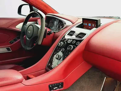 RARE FULL CARBON SPEC | GCC CAR | V12 ENGINE | 2014-10