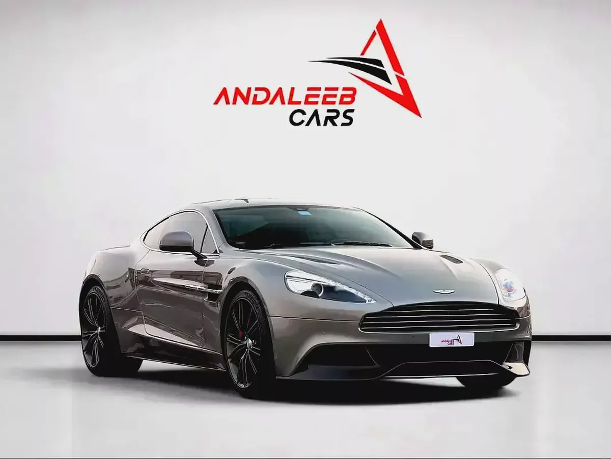 RARE FULL CARBON SPEC | GCC CAR | V12 ENGINE | 2014-2-2