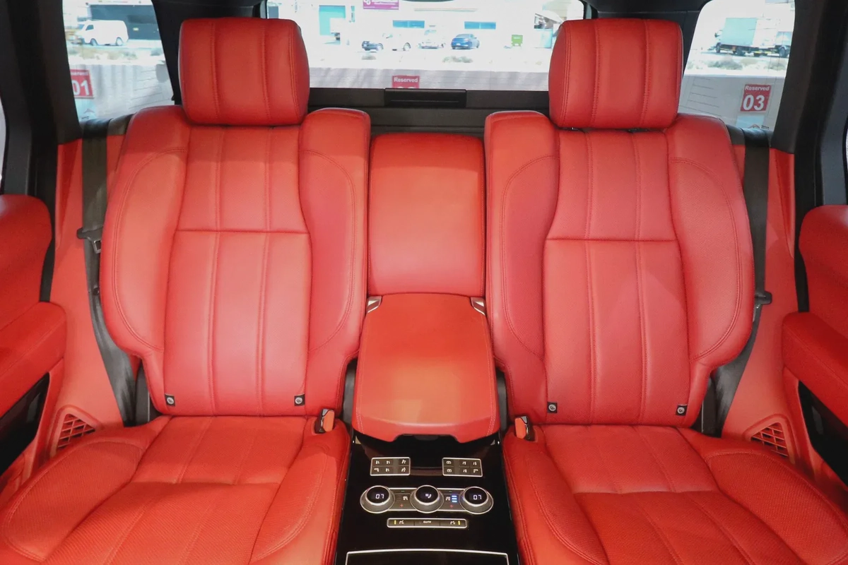 Land Rover Range Rover 2015-12-12