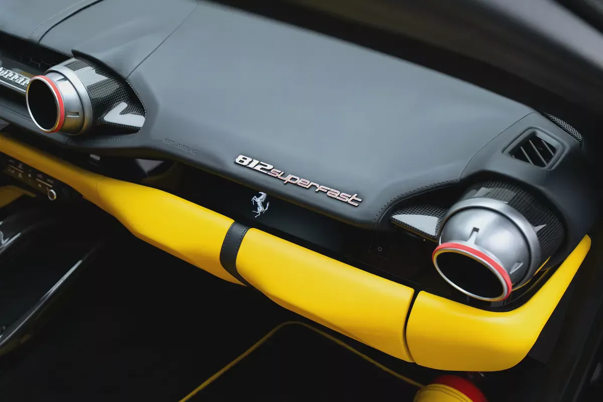 2019 FERRARI 812 SUPERFAST | GCC SPECS | LOW MILEAGE-10-10