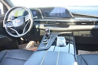 CADILLAC ESCALADE LUXURY 2023 | BLACK-12