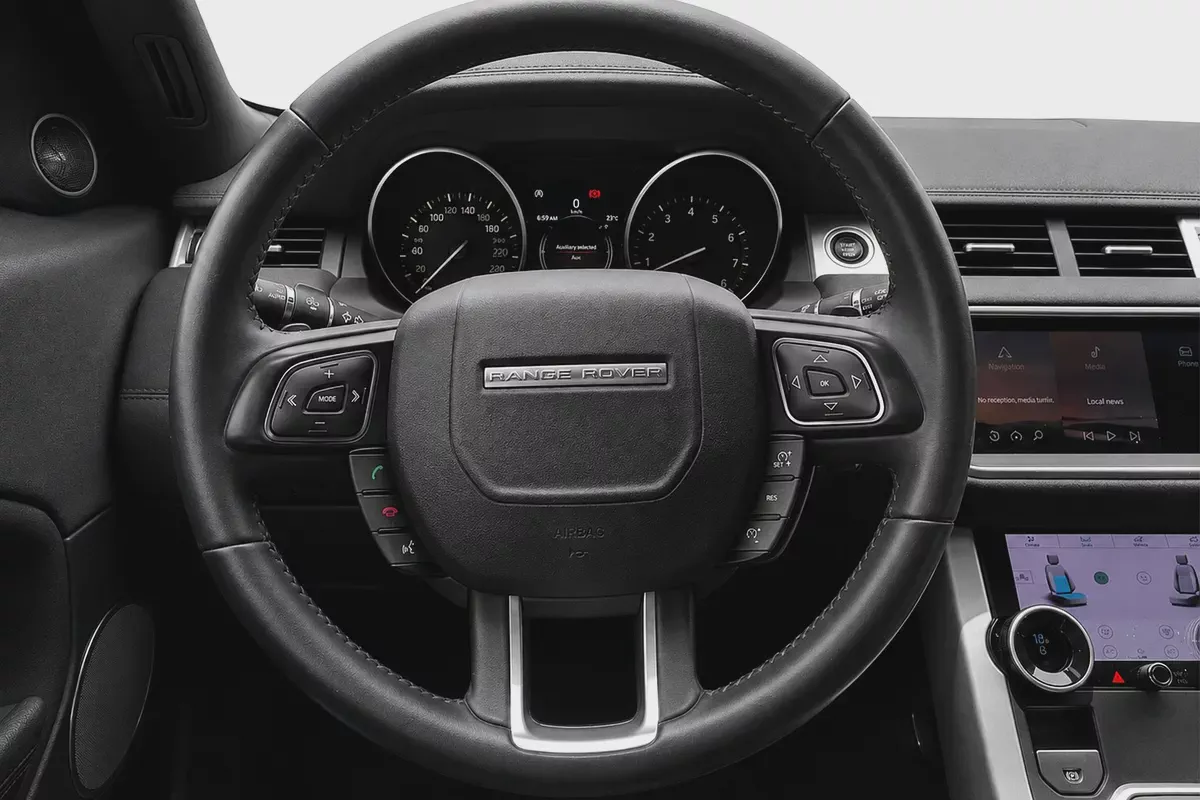 Range Rover Evoque SE 2019 | GCC Specs | 2 Keys | AED 1,175 / Monthly-11-11