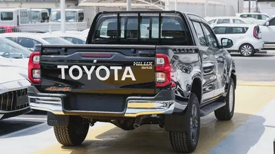 Brand New Toyota Hilux Double Cab GLX 2.7 SR5 2026 - GCC Specs-9