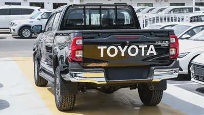 Brand New Toyota Hilux Double Cab GLX 2.7 SR5 2026 - GCC Specs-8