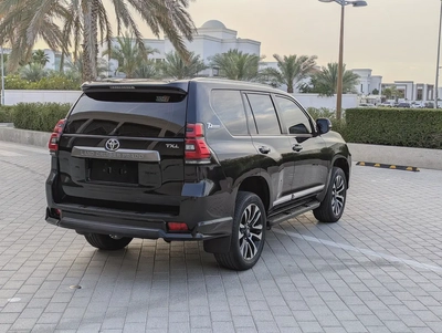 2023 Toyota Prado TXL - V4 2.7L - GCC Specs - Like New-14