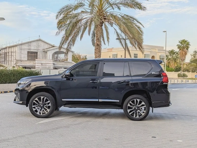 2023 Toyota Prado TXL - V4 2.7L - GCC Specs - Like New-16