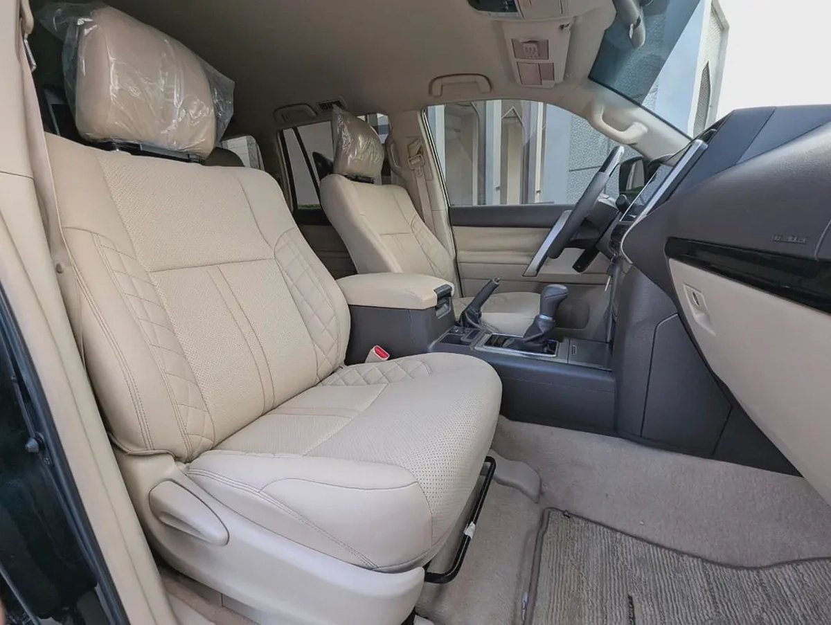 2023 Toyota Prado TXL - V4 2.7L - GCC Specs - Like New-5-5