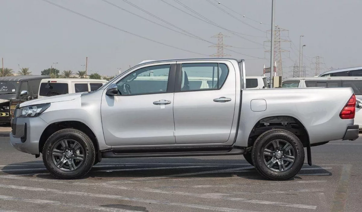Toyota Hilux SGLX TOYOTA HILUX 2.4L MID OPTION A/T MY2025 FOR EXPORT-2-0