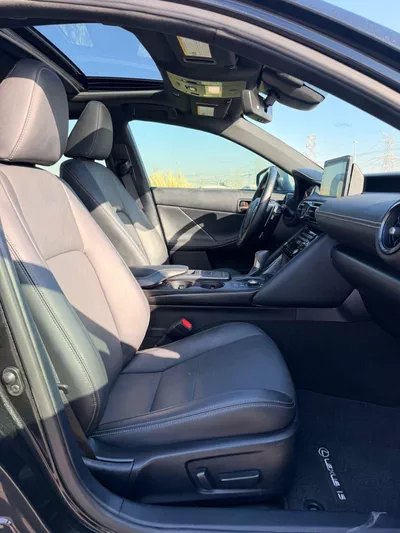 Lexus IS300  Lexus IS 300 2024-11