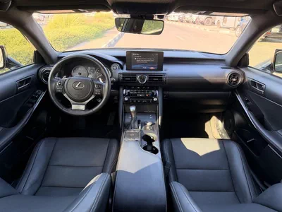 Lexus IS300  Lexus IS 300 2024-6
