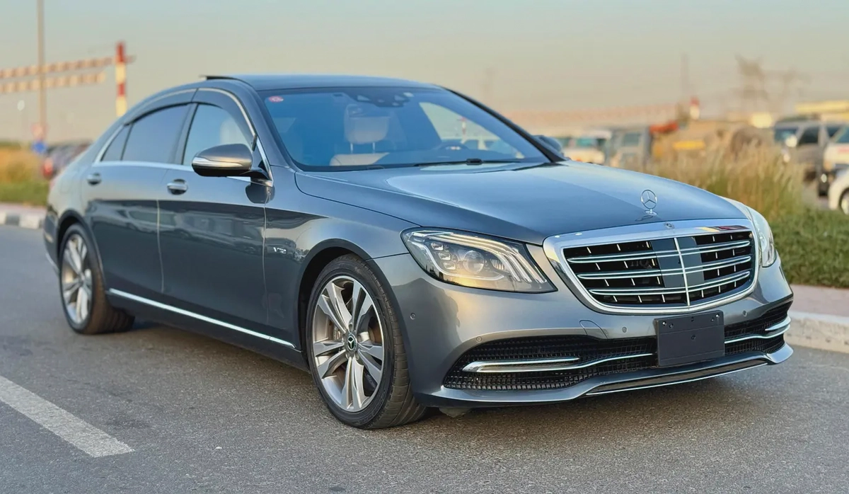 Mercedes-Benz S 600L 2018 - Japanese Specs - V12 Luxury