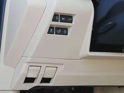 2026 TOYOTA LAND CRUISER 300 GXR 3.5L PETROL 7-SEATS GCC BRAND NEW 0KM-15