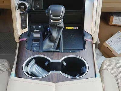 2026 TOYOTA LAND CRUISER 300 GXR 3.5L PETROL 7-SEATS GCC BRAND NEW 0KM-8