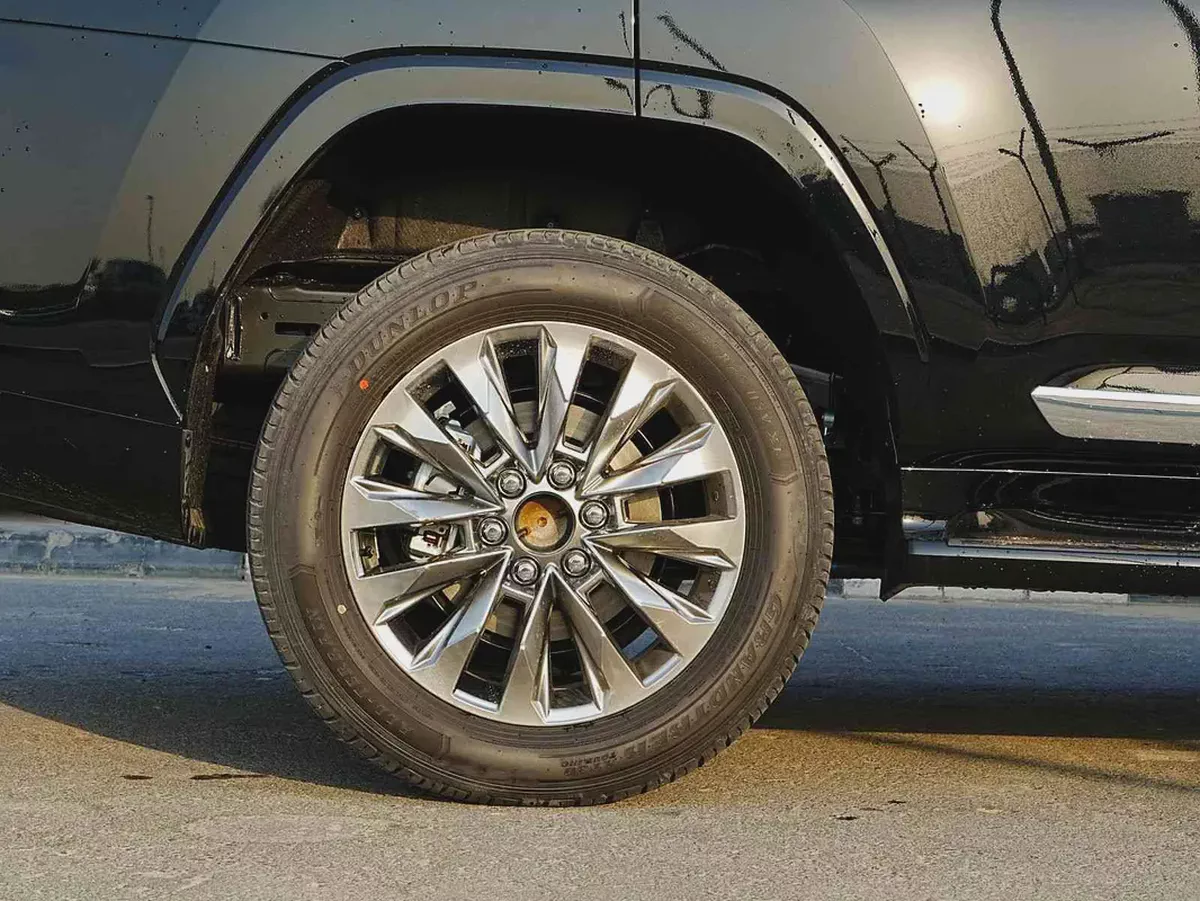 2026 TOYOTA LAND CRUISER 300 GXR 3.5L PETROL 7-SEATS GCC BRAND NEW 0KM-19-19