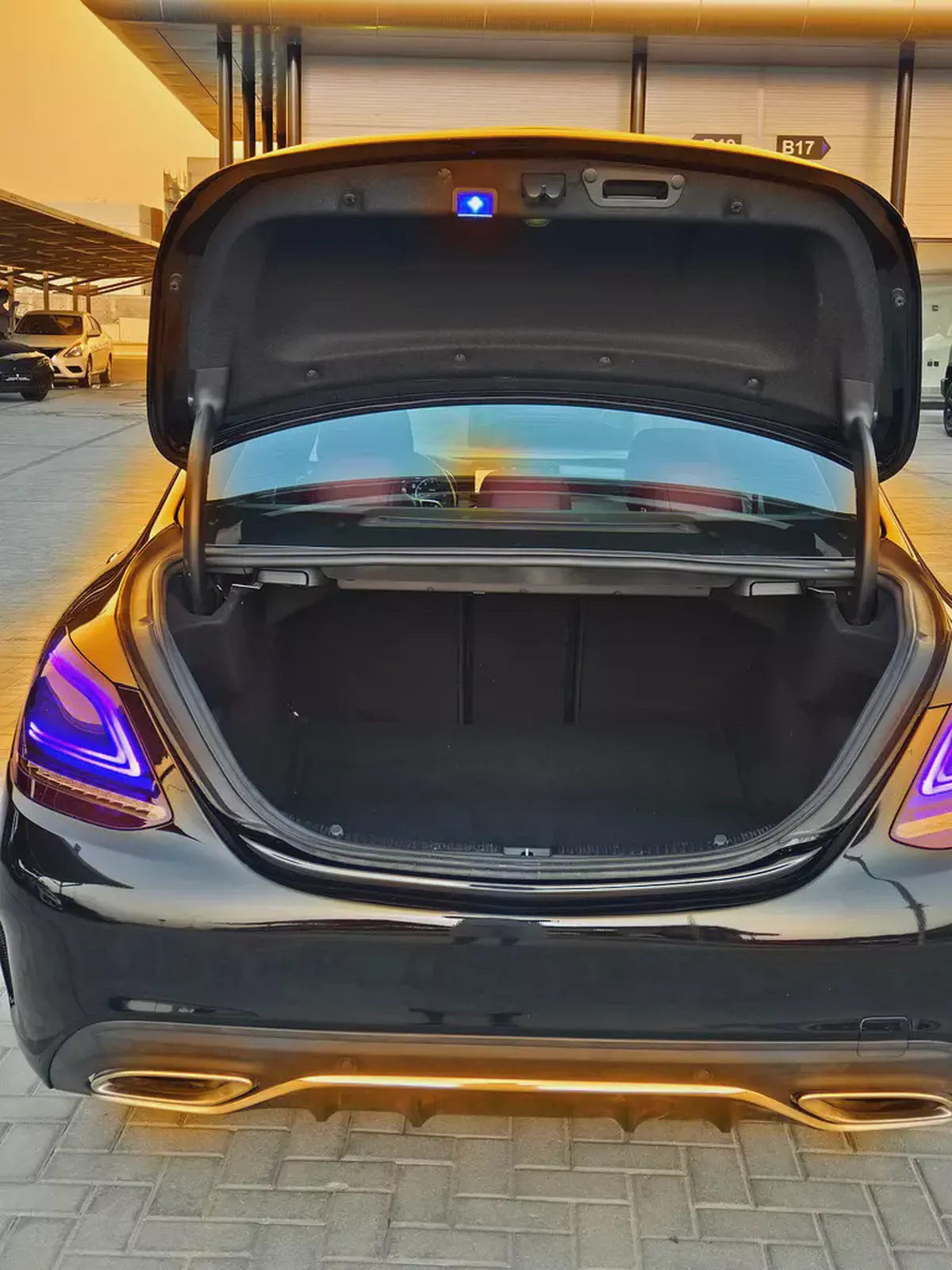 Mercedes-Benz C 300 AMG 2020 - Canadian Specs - GCC Ready-7-7