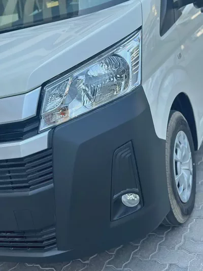 Toyota Hiace GLX 2025 GCC Specs-11