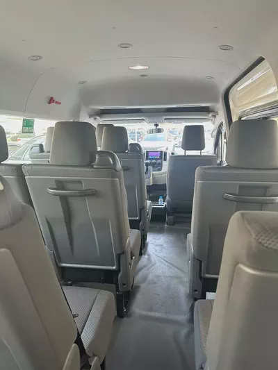 Toyota Hiace GLX 2025 GCC Specs-8