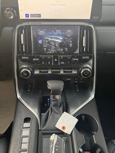 LEXUS LX600 SIGNATURE 2025 | 3.5L | ZERO KM | GCC | FULL OPTIONS-12