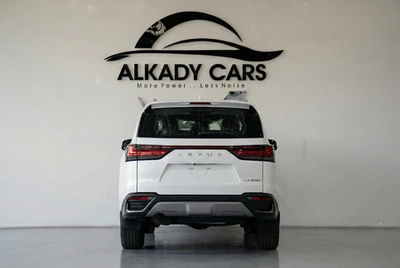 LEXUS LX600 SIGNATURE 2025 | 3.5L | ZERO KM | GCC | FULL OPTIONS-6