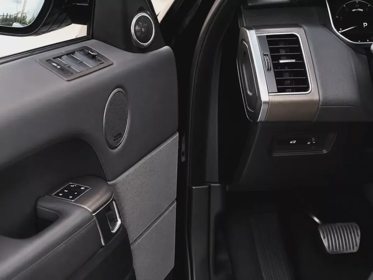 AED 3,599 EMI PM | RANGE ROVER SPORT | HSE |FREE ACCIDENT | LOW MILEAGE | 0% DOWNPAYMENT-16-16