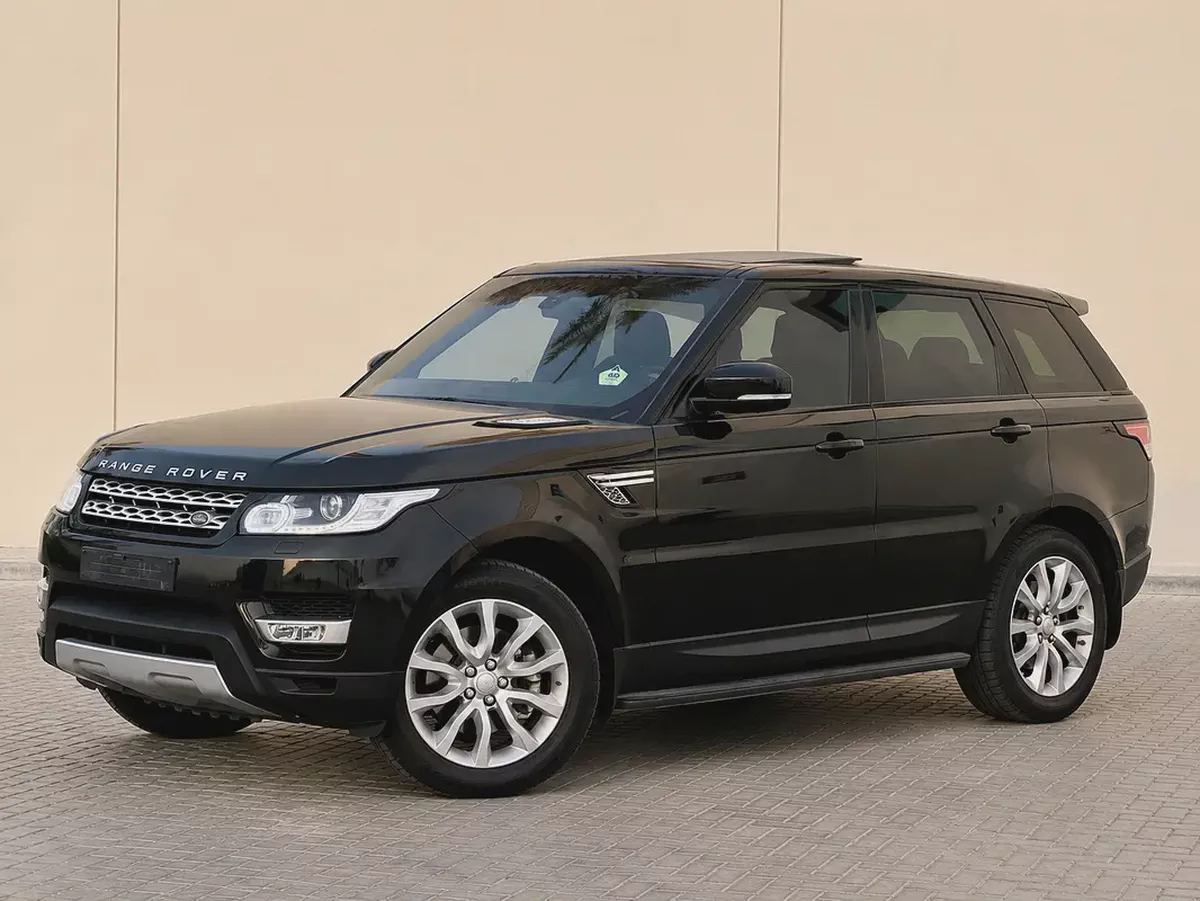 AED 3,599 EMI PM | RANGE ROVER SPORT | HSE |FREE ACCIDENT | LOW MILEAGE | 0% DOWNPAYMENT-2-2