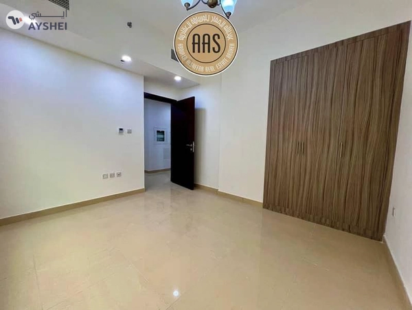 Near to pond park like a new 2bhk with Balcony Wardrobes