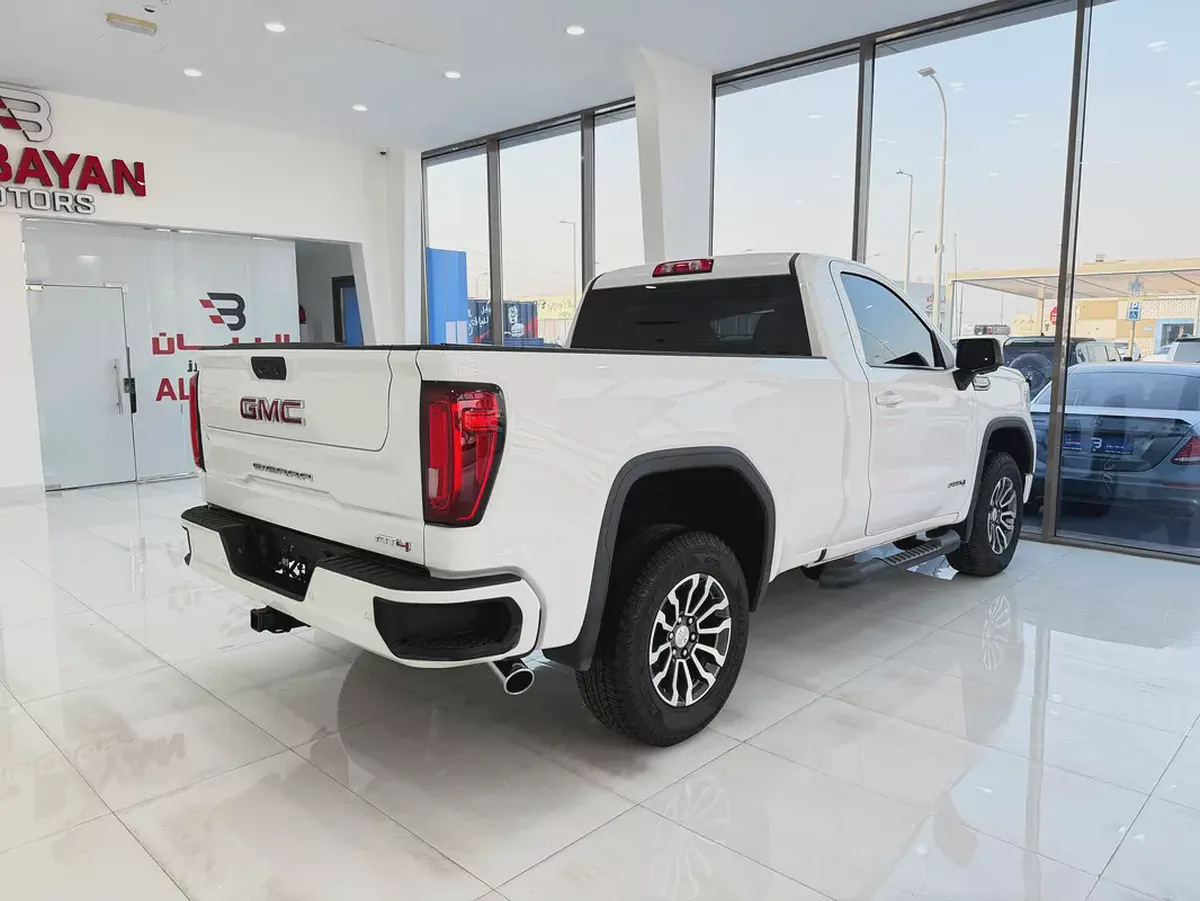 جي ام سي سييرا GMC Sierra AT4  ابيض / اسود 2022 (بن حمودة)-2-2