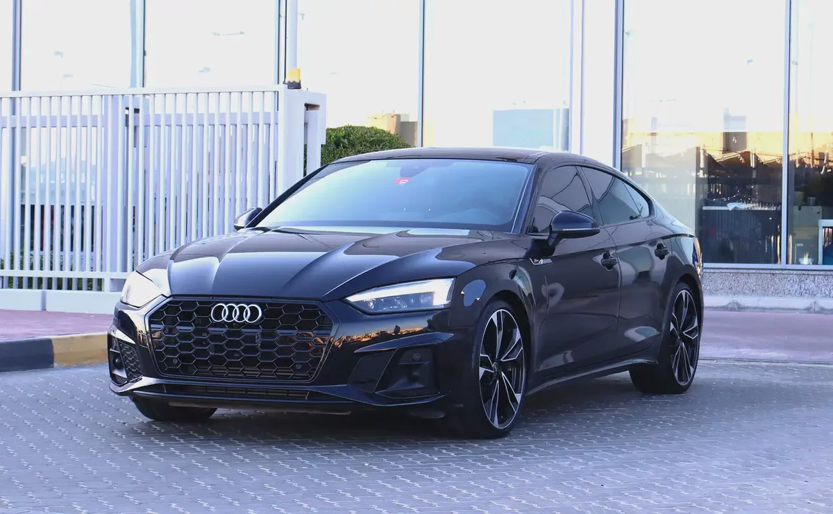 Audi A5 2021 | 40 TFSI | GCC Specs | Low Mileage | Pristine Condition-1-1