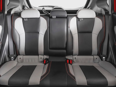1,149 AED / 60 months | 0% DP | 2019 Subaru XV Premium / Full Subaru Service History-12