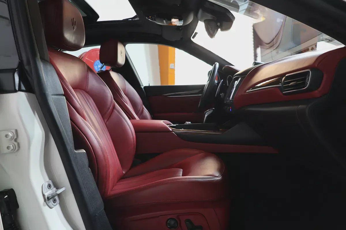 Maserati Levante SQ4 2019 | GCC Specs | 173000KM | Excellent Condition-14-14