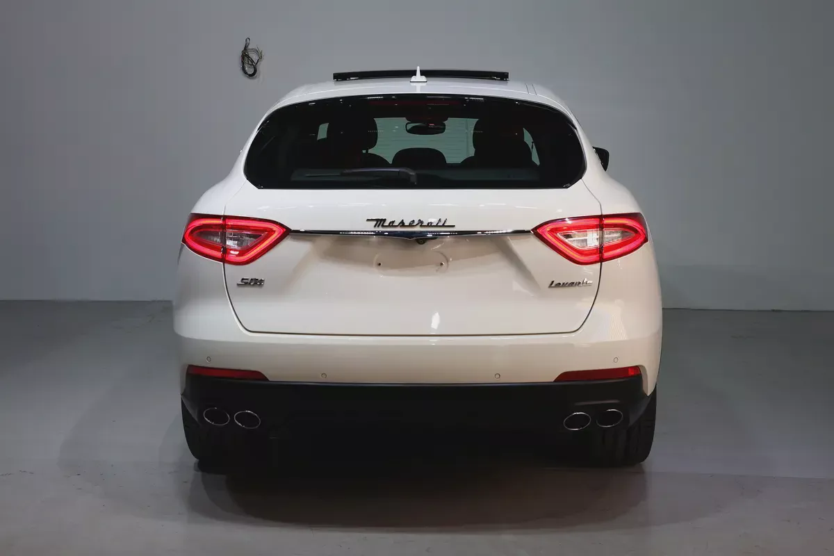 Maserati Levante SQ4 2019 | GCC Specs | 173000KM | Excellent Condition-4-4