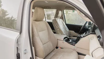 2026 Toyota Land Cruiser GXR 3.5L AT Petrol (Basic)-9