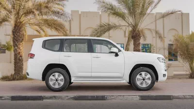2026 Toyota Land Cruiser GXR 3.5L AT Petrol (Basic)-1